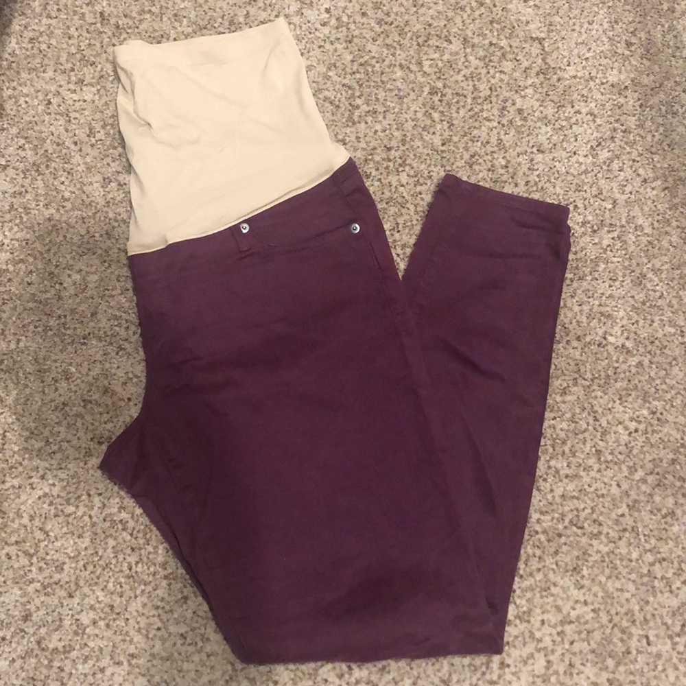 Maternity skinny jeans